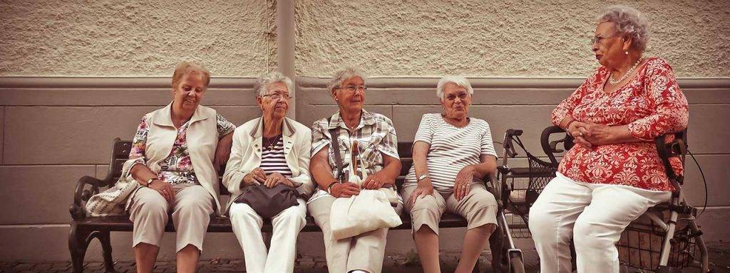 adult womans right 1280×480